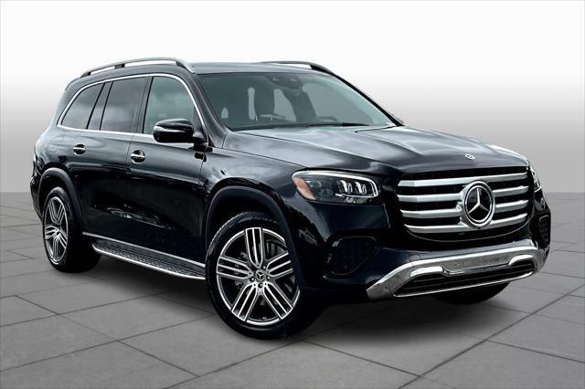 new 2025 Mercedes-Benz GLS 450 car, priced at $94,075