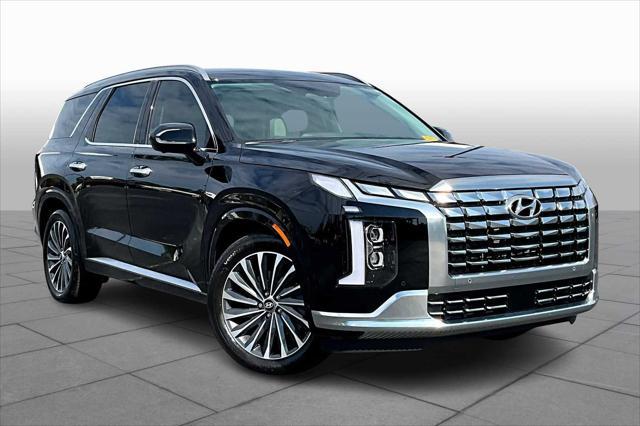 used 2024 Hyundai Palisade car, priced at $45,098