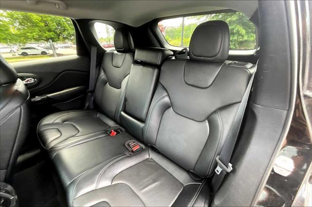 used 2023 Jeep Cherokee car, priced at $25,698