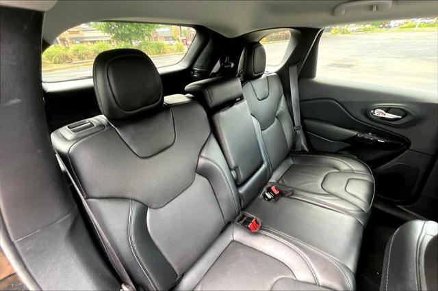 used 2023 Jeep Cherokee car, priced at $25,698