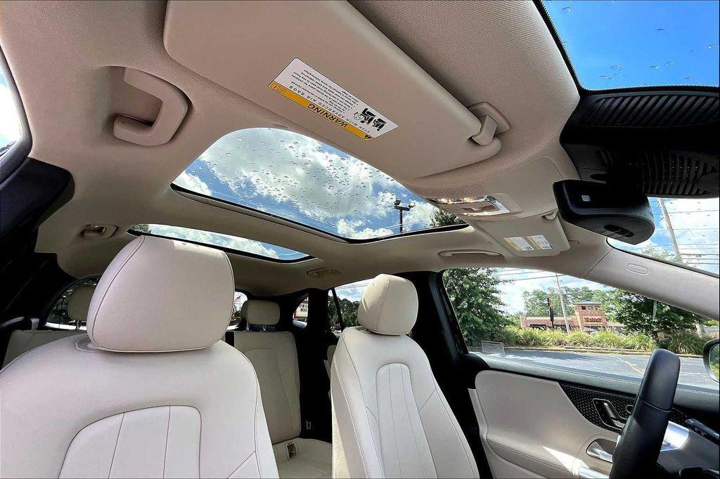 used 2025 Mercedes-Benz GLA 250 car, priced at $43,098
