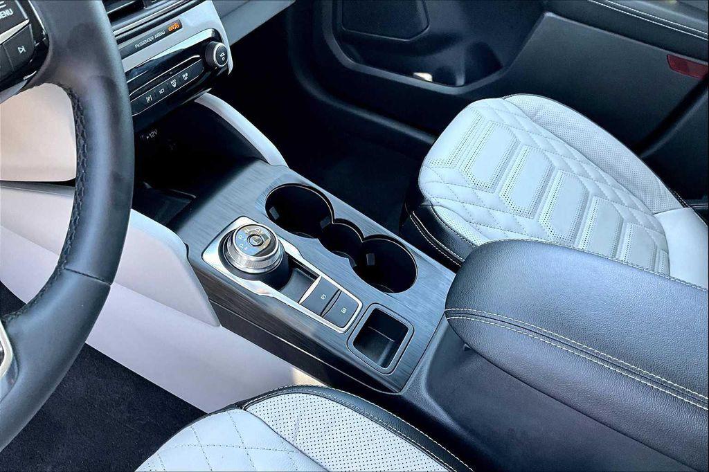 used 2024 Ford Escape PHEV car, priced at $29,598
