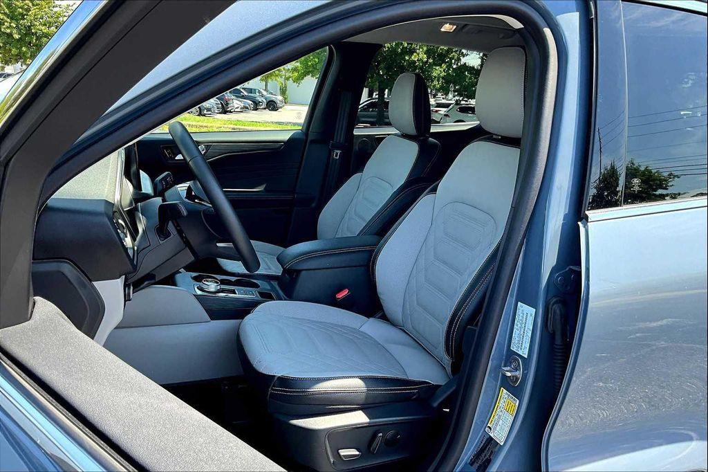 used 2024 Ford Escape PHEV car, priced at $29,598
