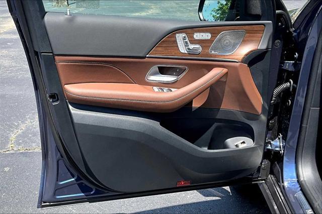 new 2025 Mercedes-Benz GLE 350 car, priced at $68,895