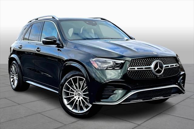 new 2025 Mercedes-Benz GLE 450 car, priced at $89,455