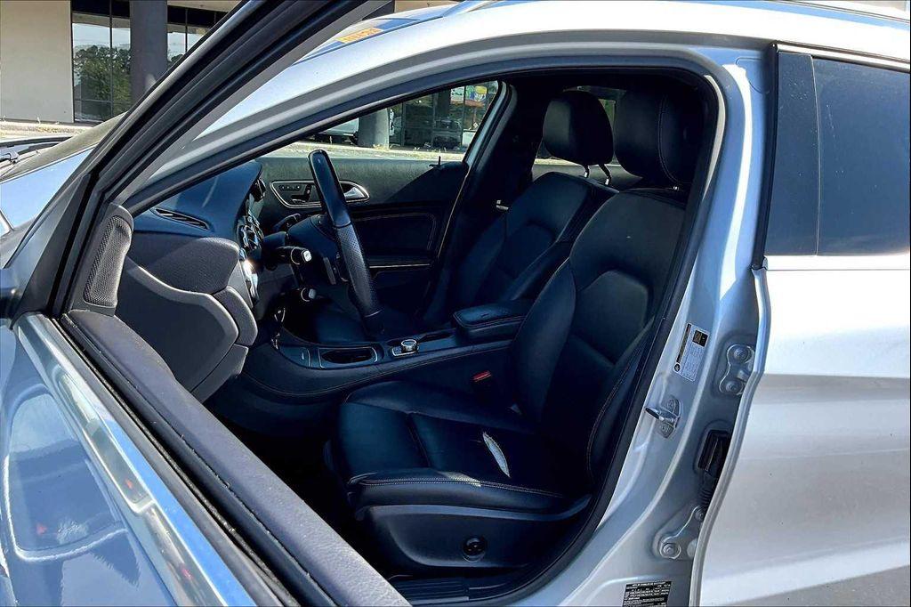 used 2019 Mercedes-Benz GLA 250 car, priced at $12,598