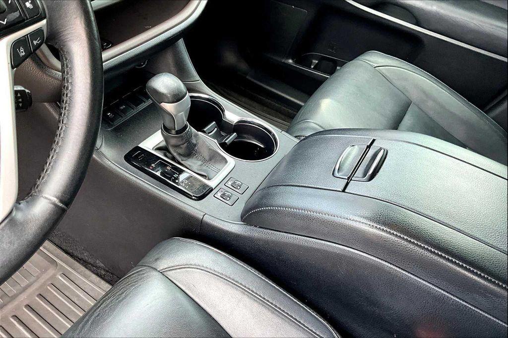 used 2017 Toyota Highlander car, priced at $16,998