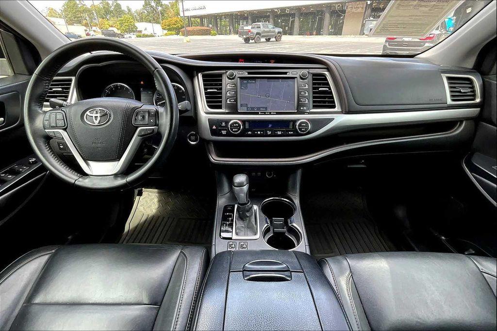 used 2017 Toyota Highlander car, priced at $16,998