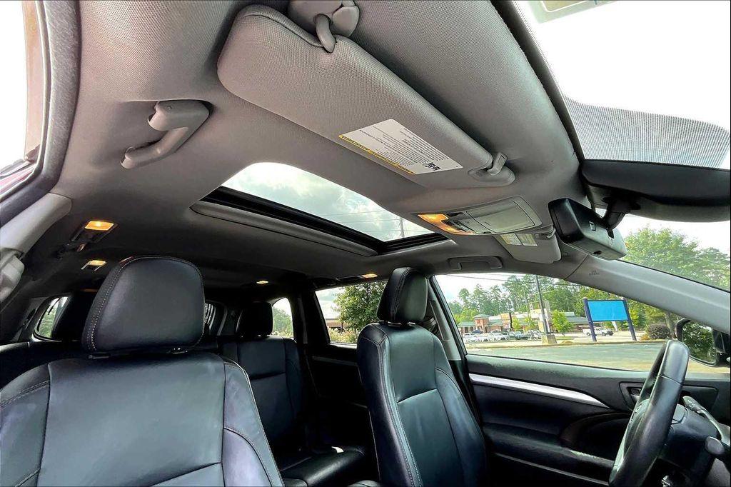used 2017 Toyota Highlander car, priced at $16,998