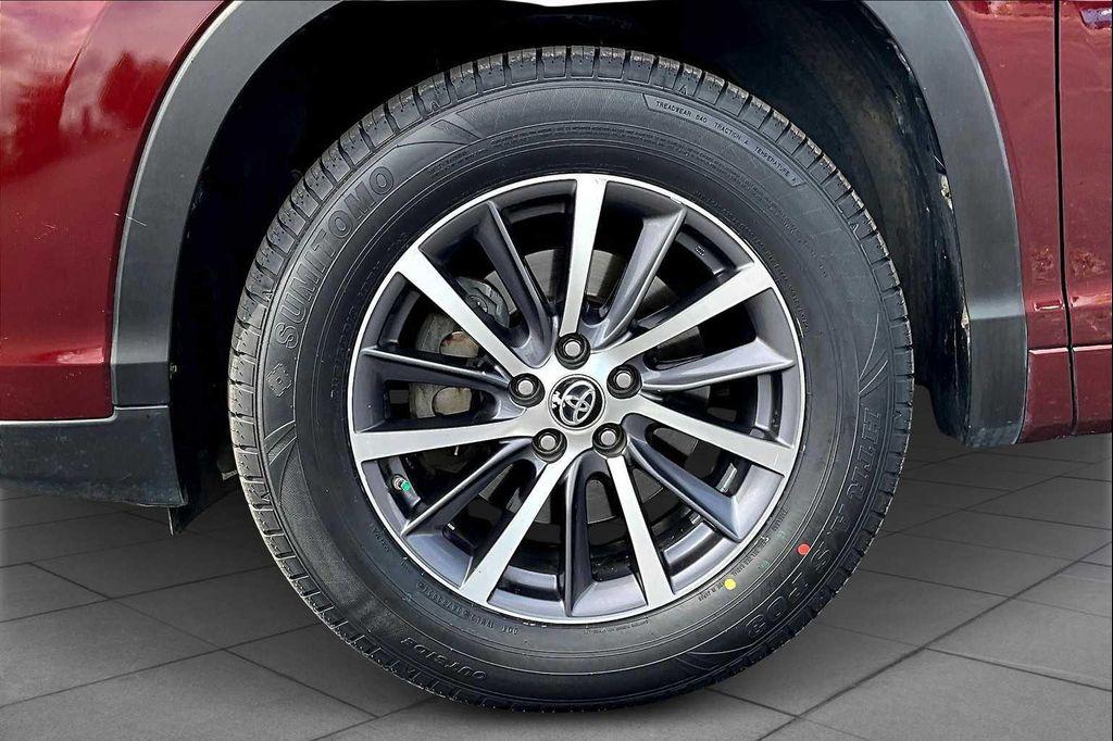 used 2017 Toyota Highlander car, priced at $16,998