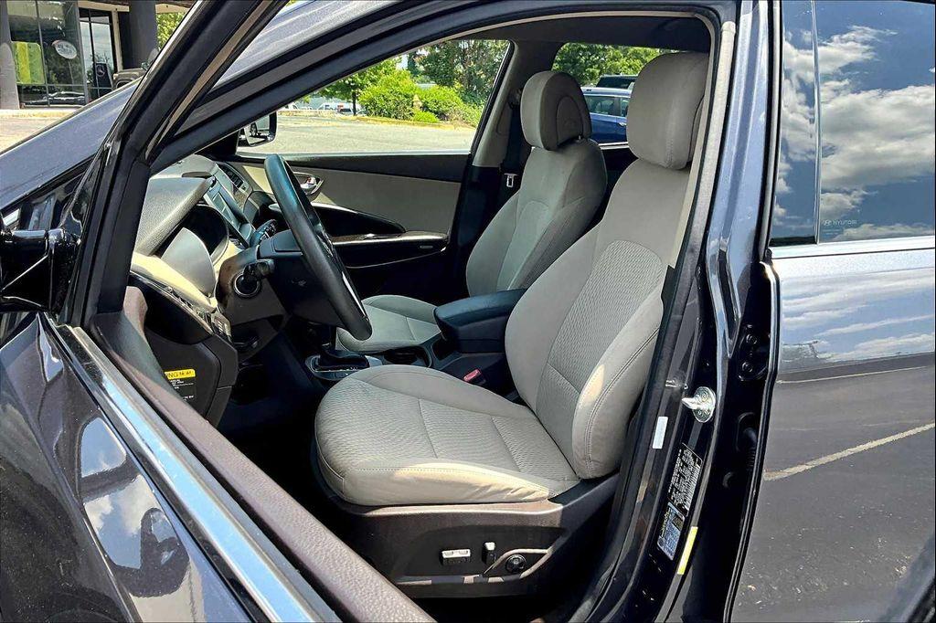 used 2018 Hyundai Santa Fe Sport car, priced at $12,298