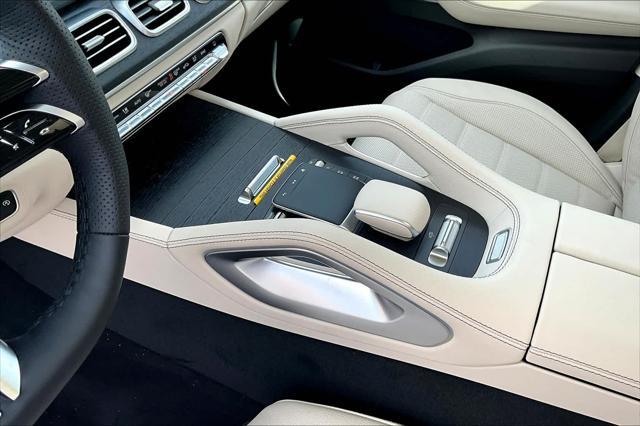 new 2025 Mercedes-Benz GLS 450 car, priced at $100,800