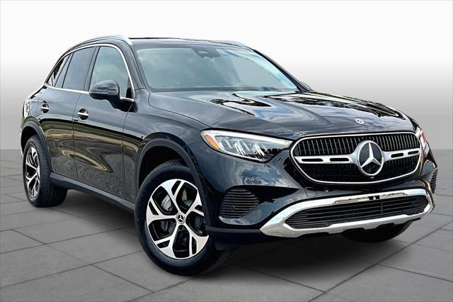 new 2025 Mercedes-Benz GLC 350e car, priced at $61,400