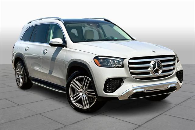 new 2025 Mercedes-Benz GLS 450 car, priced at $97,940