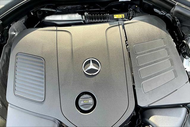 new 2025 Mercedes-Benz GLC 300 car, priced at $54,585