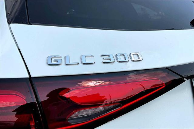 new 2025 Mercedes-Benz GLC 300 car, priced at $54,585