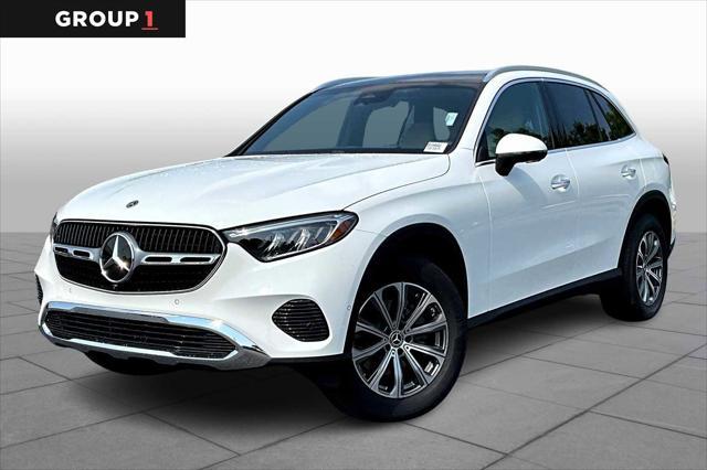 new 2025 Mercedes-Benz GLC 300 car, priced at $54,585