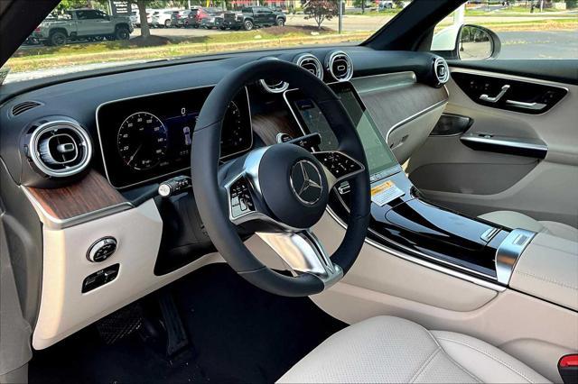new 2025 Mercedes-Benz GLC 300 car, priced at $54,585