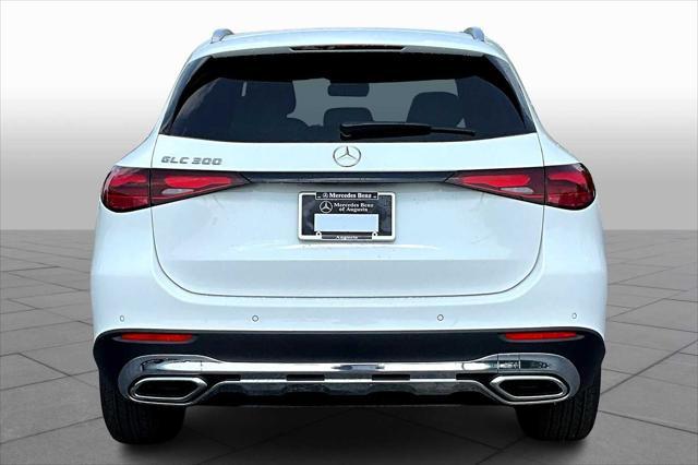 new 2025 Mercedes-Benz GLC 300 car, priced at $54,585