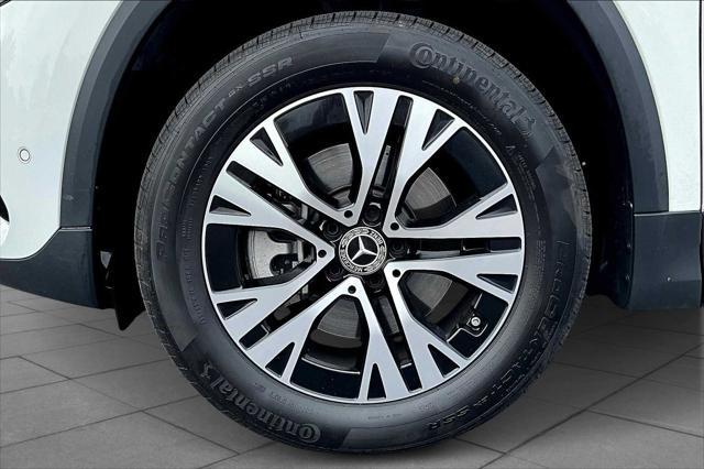 used 2025 Mercedes-Benz GLA 250 car, priced at $38,998