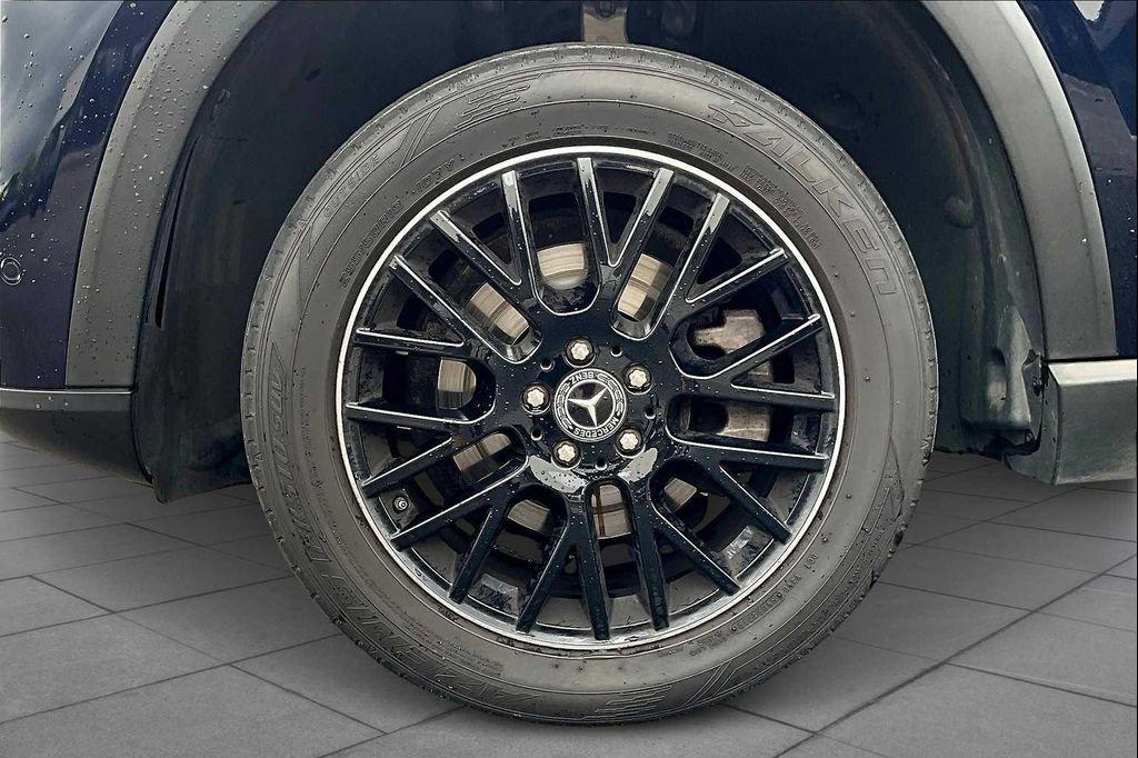 used 2020 Mercedes-Benz GLE 350 car, priced at $28,898