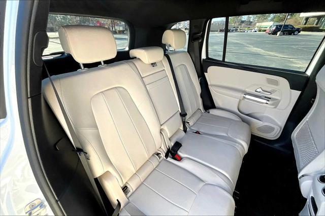 used 2025 Mercedes-Benz GLB 250 car, priced at $47,998