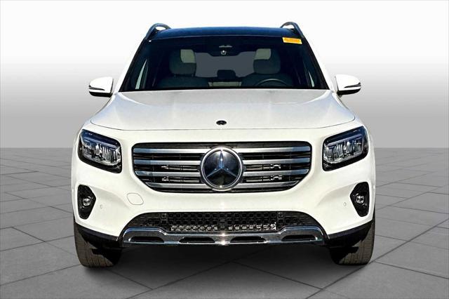 used 2025 Mercedes-Benz GLB 250 car, priced at $47,998