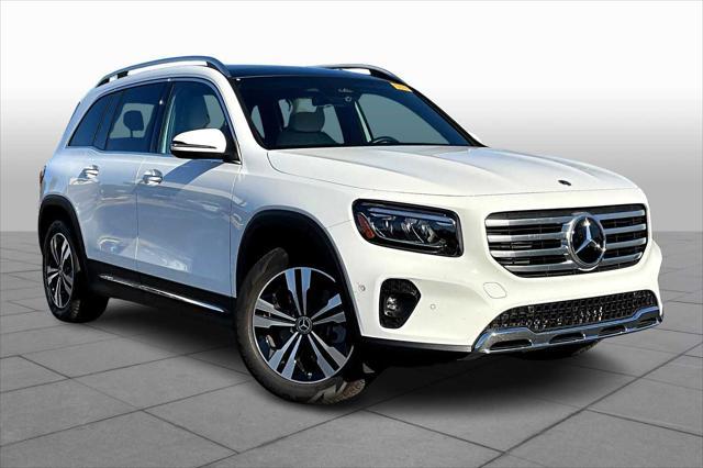 used 2025 Mercedes-Benz GLB 250 car, priced at $47,998