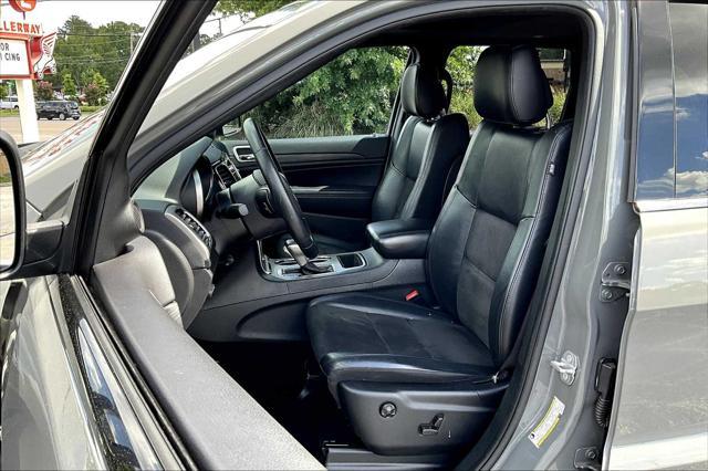used 2021 Jeep Grand Cherokee car, priced at $17,998