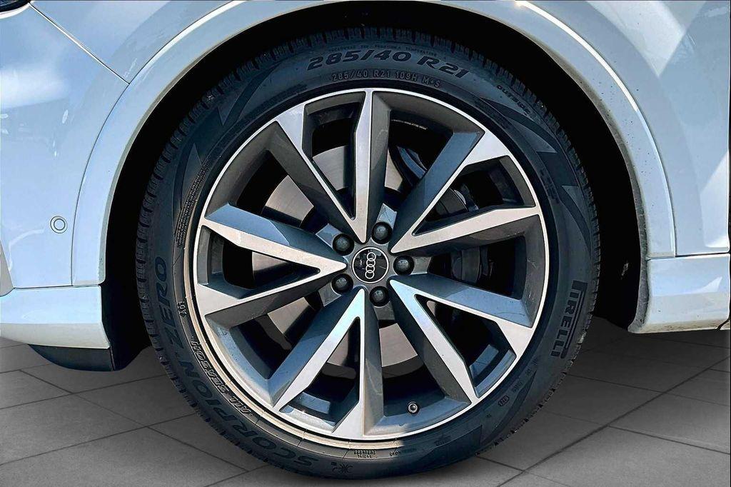 used 2022 Audi SQ7 car, priced at $49,998