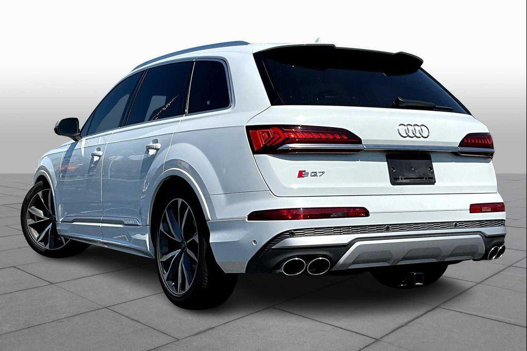 used 2022 Audi SQ7 car, priced at $49,998