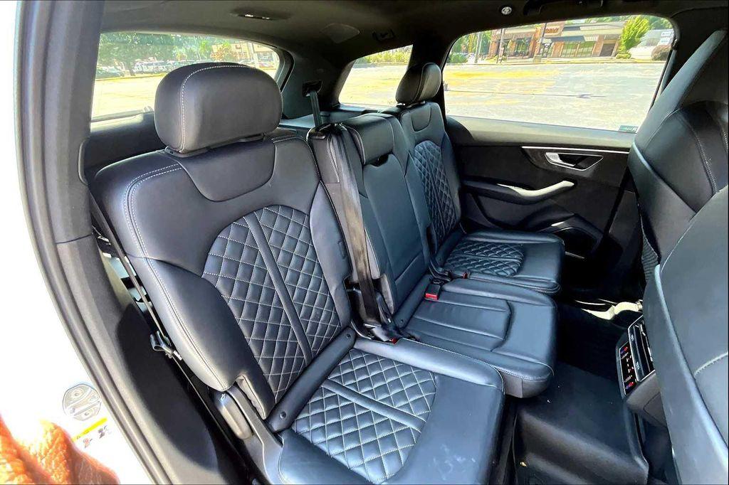 used 2022 Audi SQ7 car, priced at $49,998