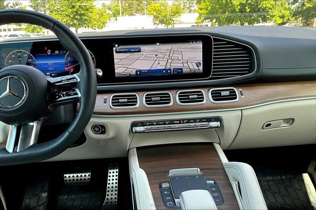 used 2025 Mercedes-Benz GLS 580 car
