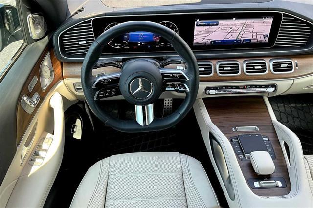 used 2025 Mercedes-Benz GLS 580 car