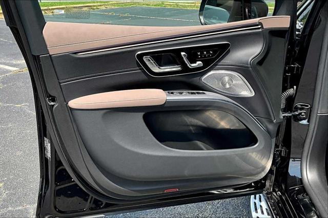 new 2025 Mercedes-Benz EQS 450 car, priced at $110,935