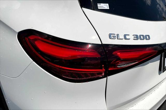new 2025 Mercedes-Benz GLC 300 car, priced at $56,350