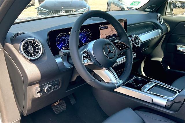 new 2025 Mercedes-Benz EQB 250 car, priced at $59,950