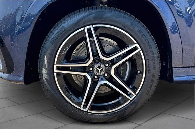new 2025 Mercedes-Benz GLS 450 car, priced at $97,075
