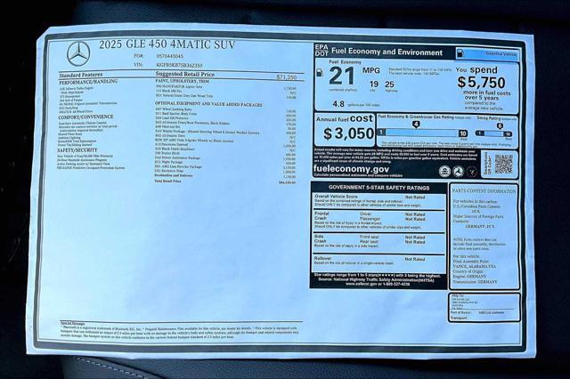 new 2025 Mercedes-Benz GLE 450 car, priced at $84,530