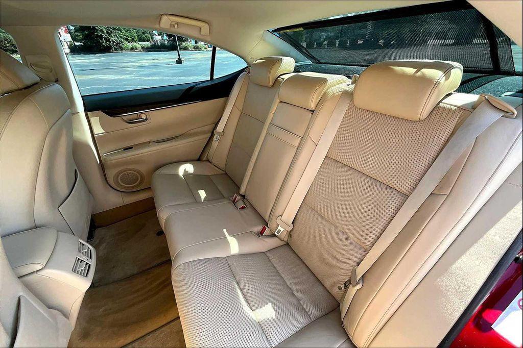 used 2013 Lexus ES 350 car, priced at $17,798