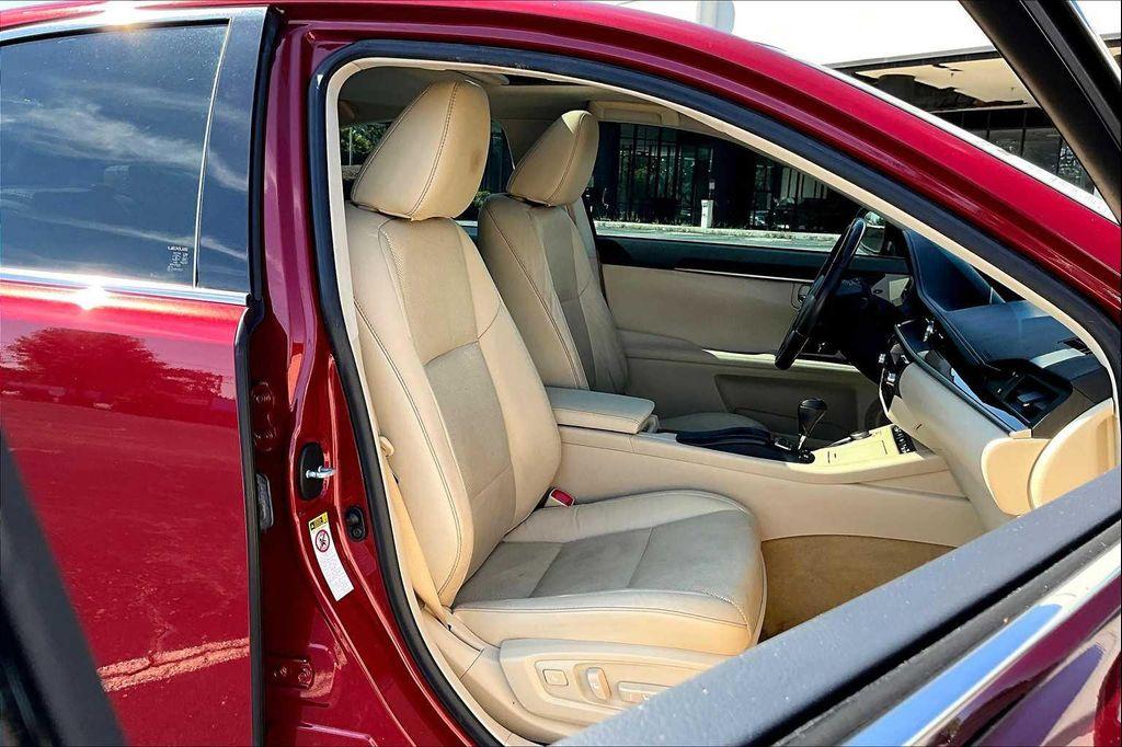 used 2013 Lexus ES 350 car, priced at $17,798