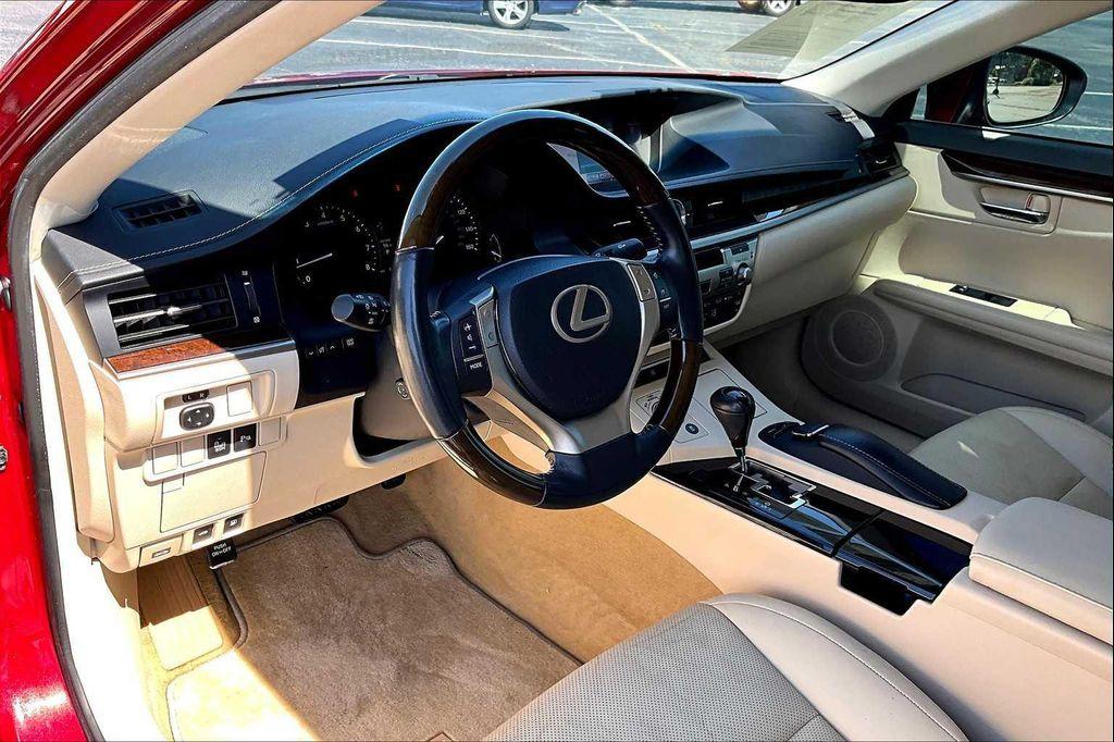 used 2013 Lexus ES 350 car, priced at $17,798