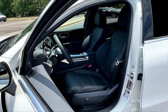 new 2024 Mercedes-Benz GLC 300 car, priced at $50,195