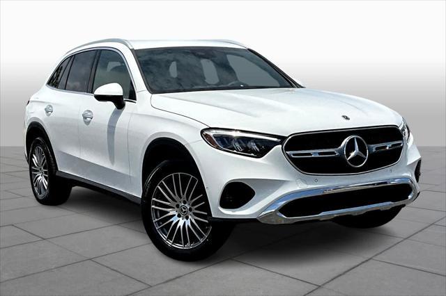 new 2024 Mercedes-Benz GLC 300 car, priced at $50,195