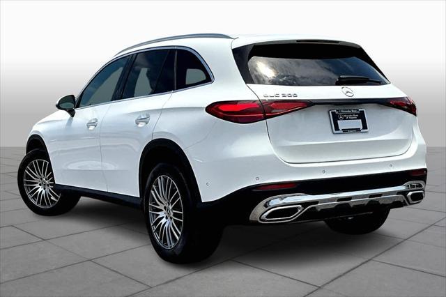 new 2024 Mercedes-Benz GLC 300 car, priced at $50,195