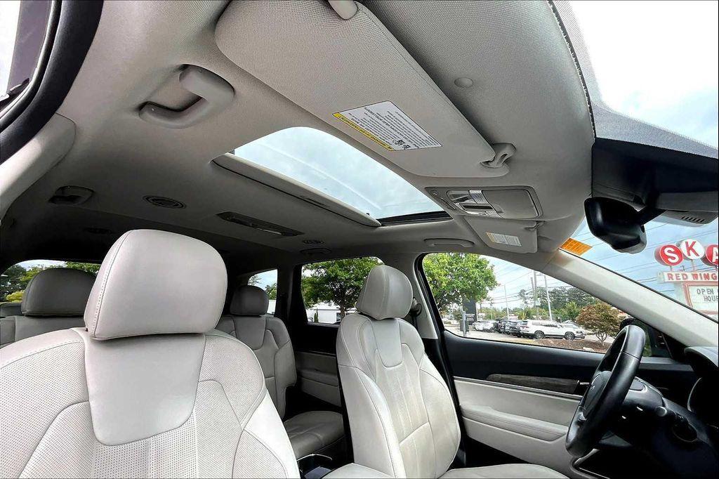 used 2022 Kia Telluride car, priced at $23,998