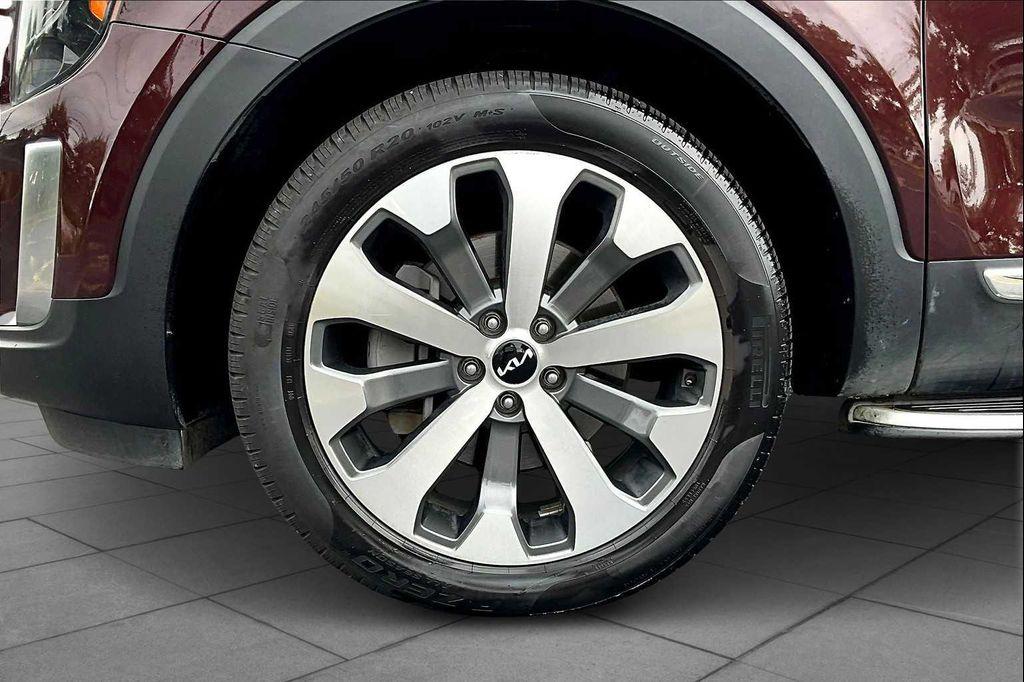 used 2022 Kia Telluride car, priced at $23,998