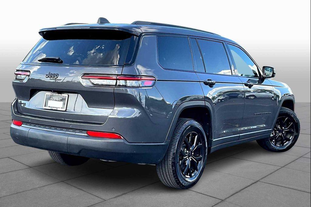 used 2024 Jeep Grand Cherokee L car, priced at $29,498