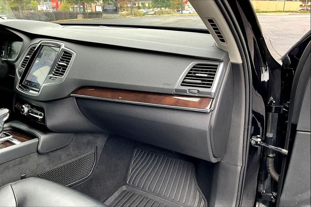 used 2019 Volvo XC90 car, priced at $22,598