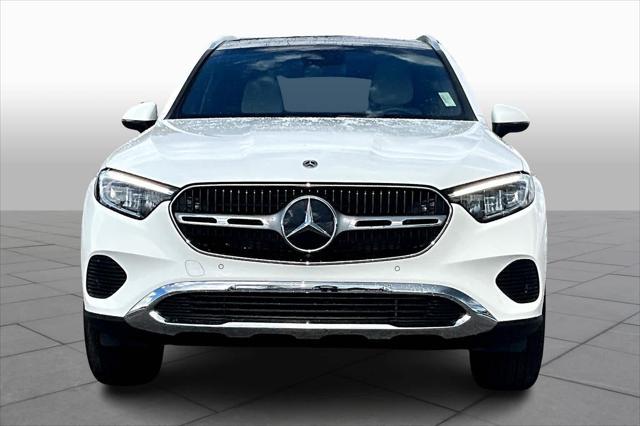 new 2025 Mercedes-Benz GLC 300 car, priced at $54,700